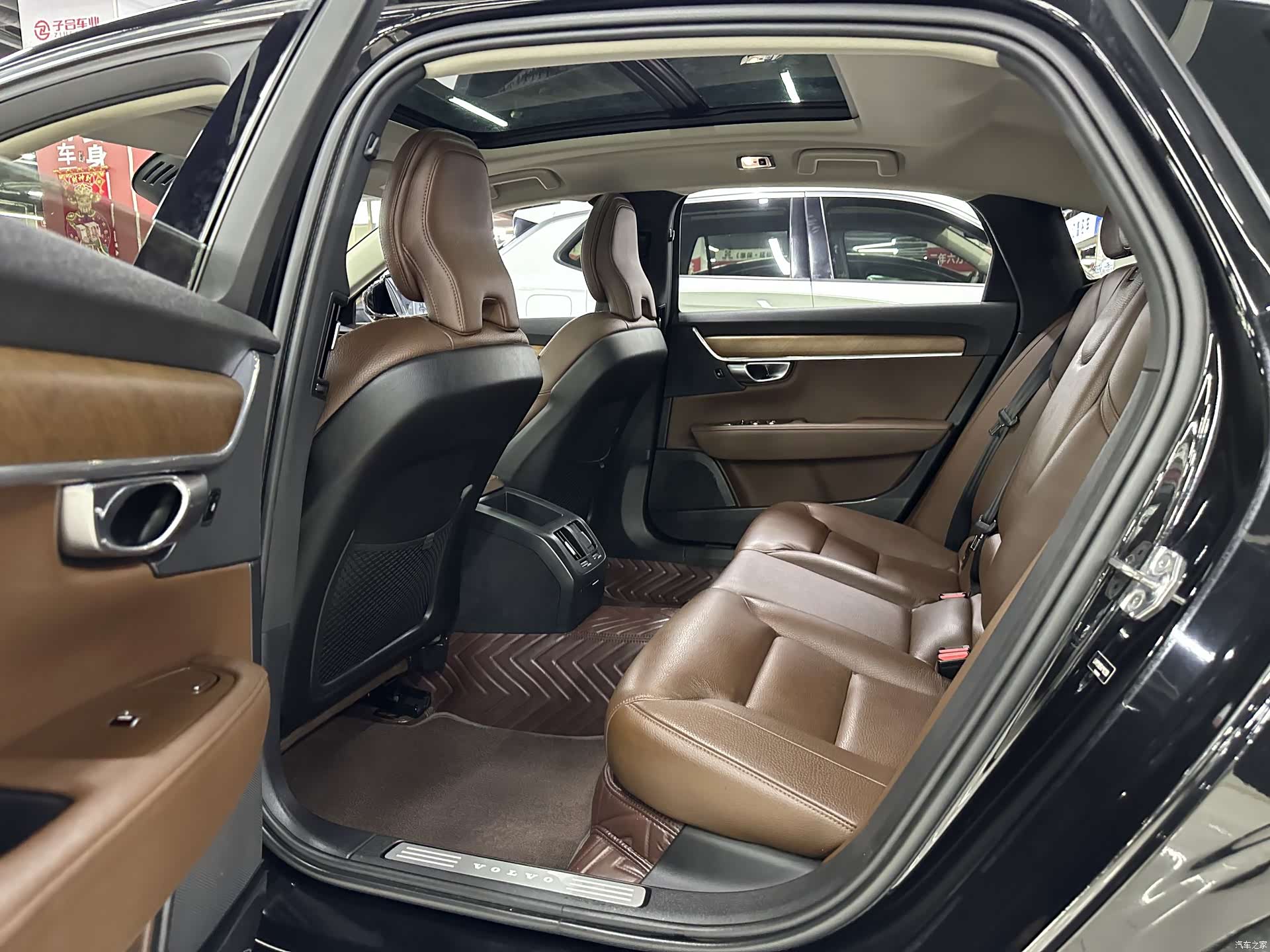Volvo S90, 2019 16