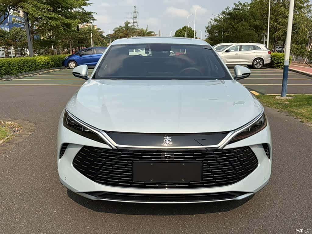 BYD Qin, 2025 23