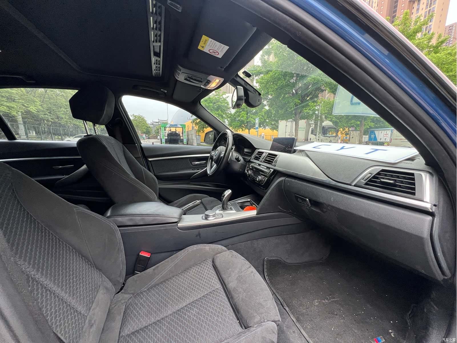 BMW 3 Series, 2018 все фото