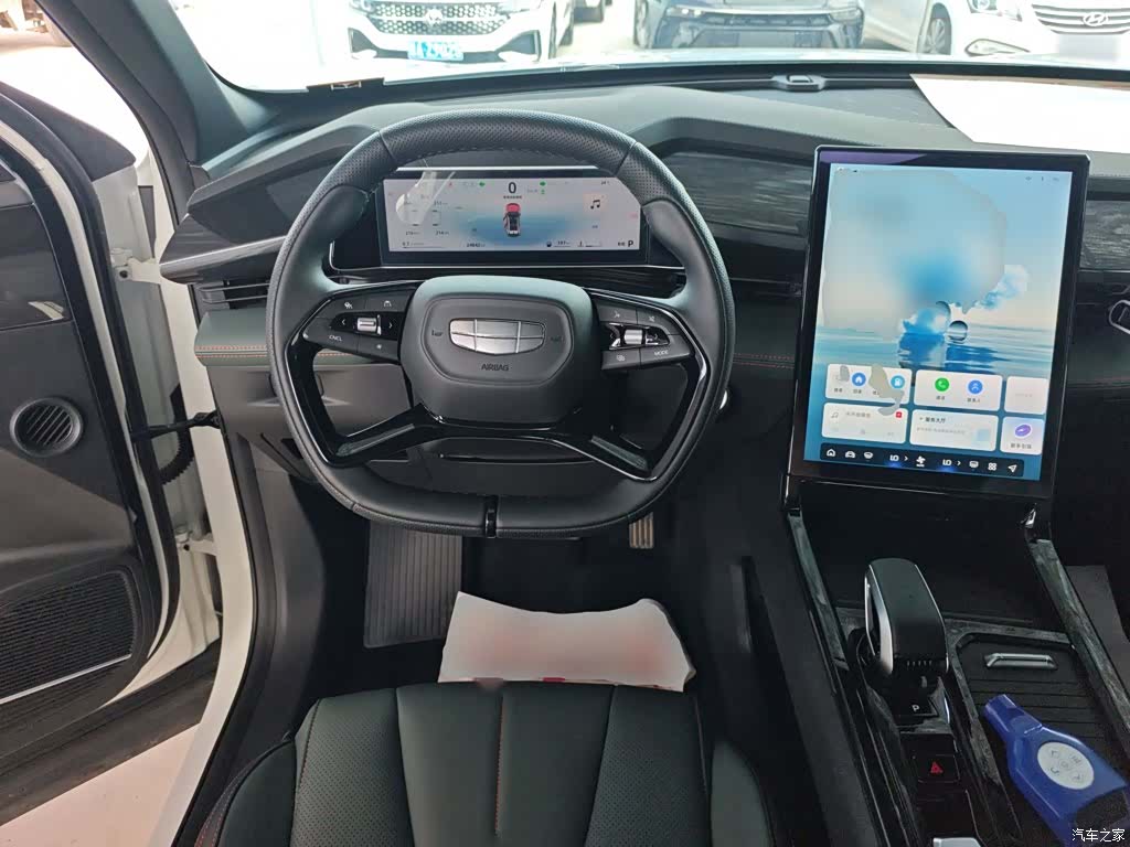 Geely Boyue, 2025 7