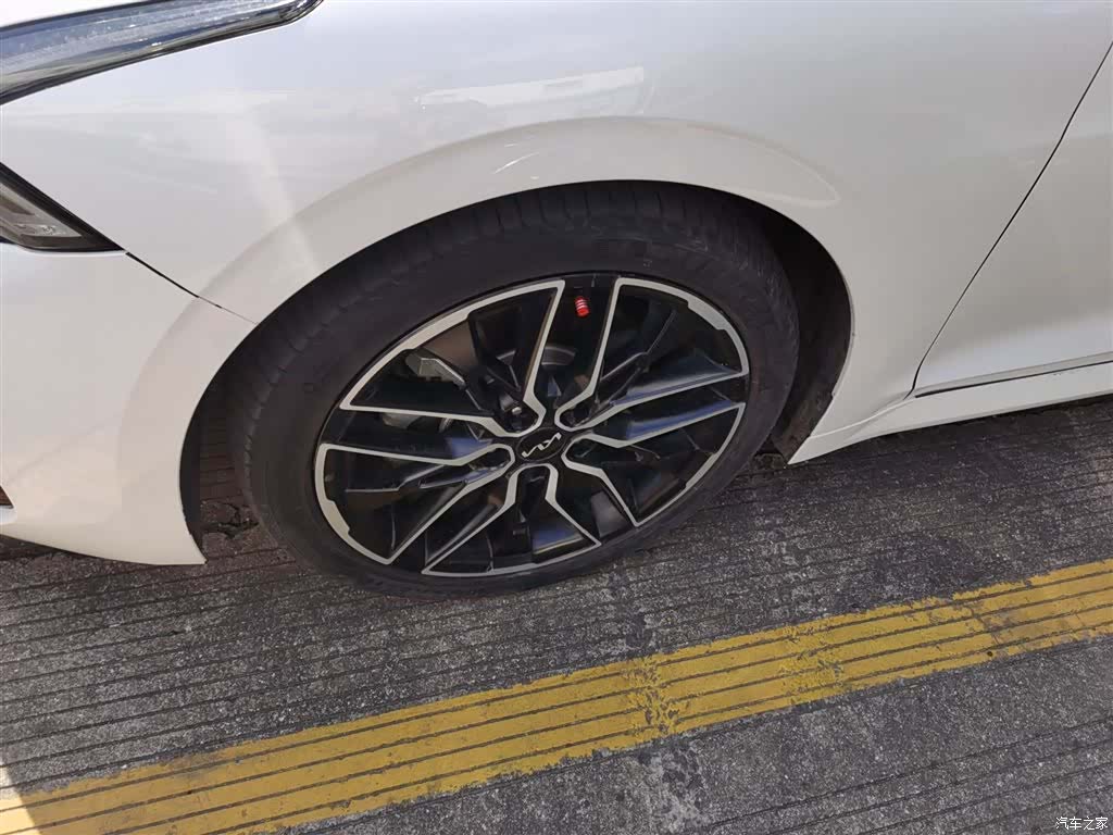 Kia K5, 2022 23