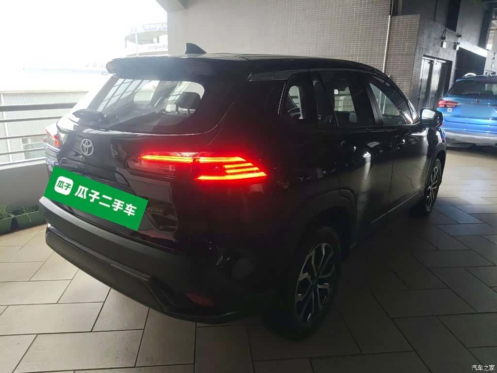 Toyota Frontlander, 2026 все фото