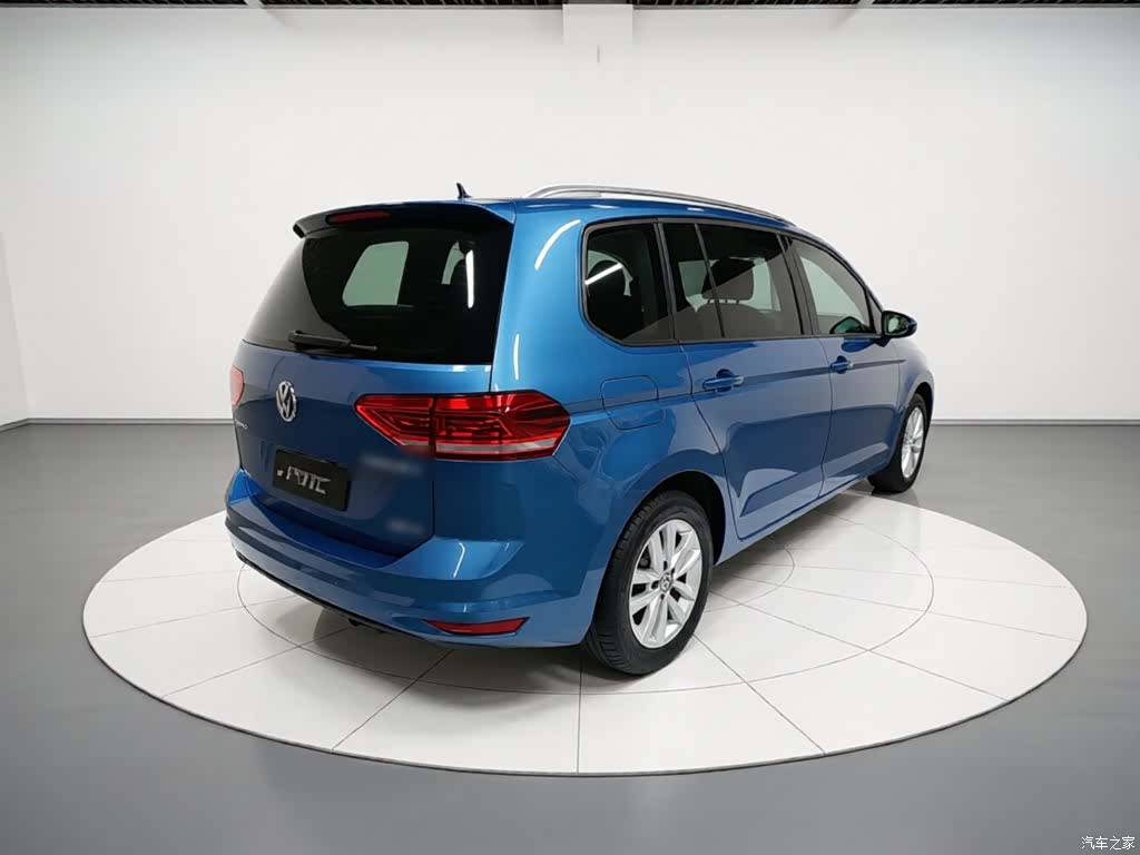 Volkswagen L, 2016 7