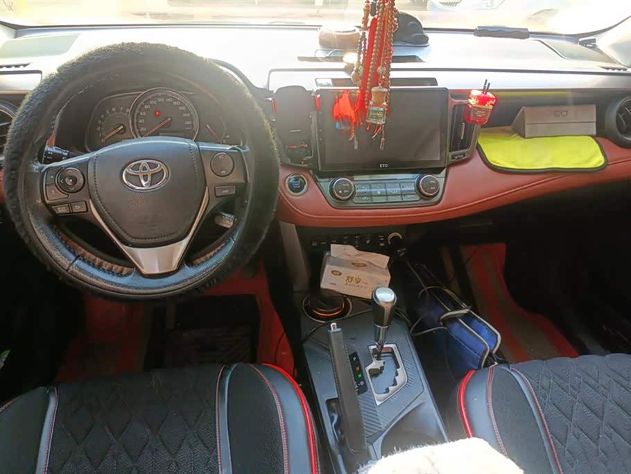 Toyota RAV4 Rongfang
