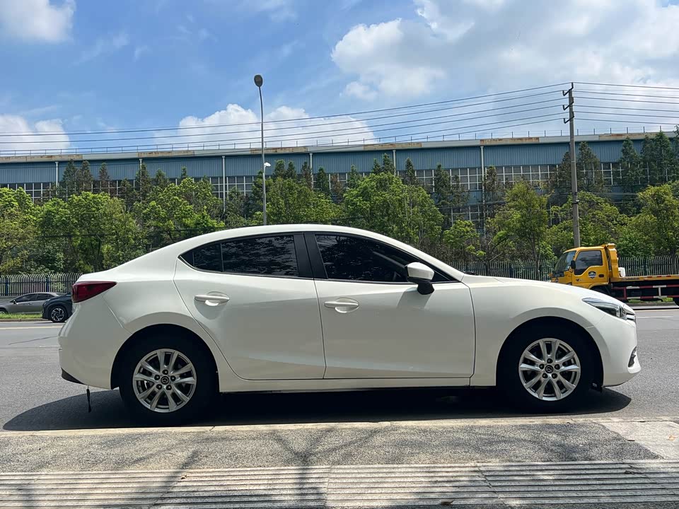Mazda 3 Angkesaila Mazda 3 Angkesaila