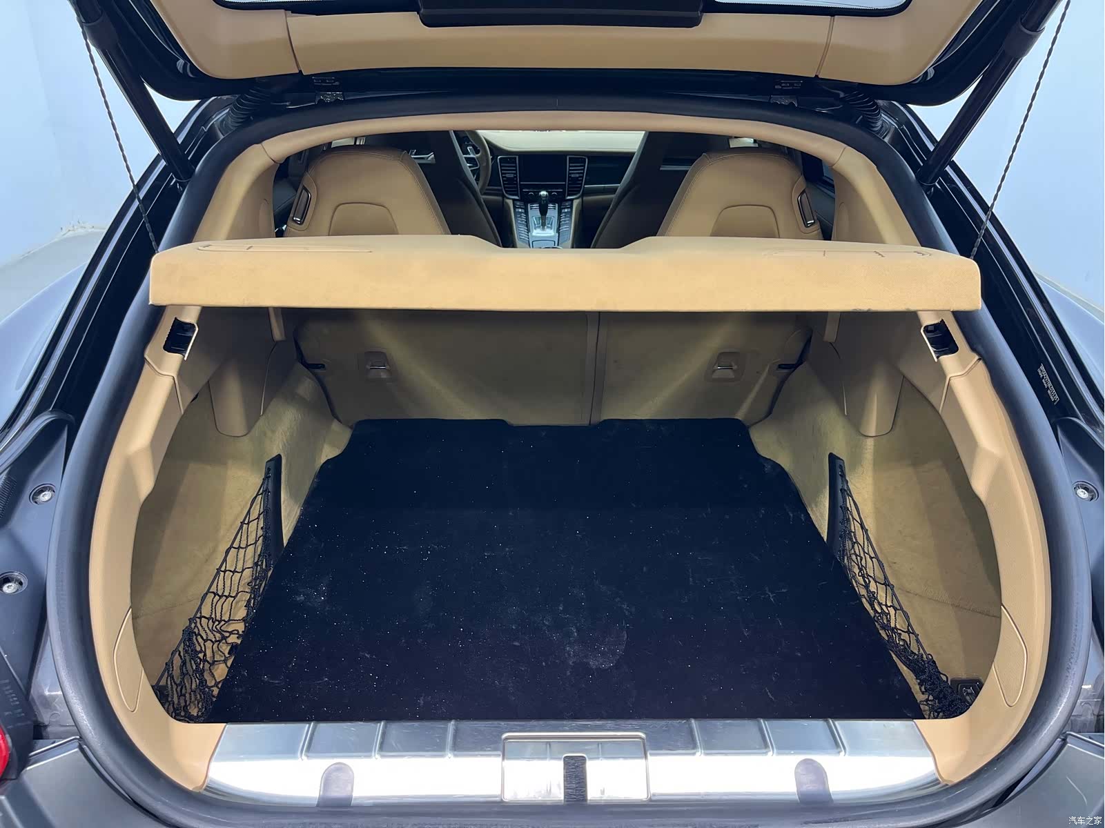 Porsche Panamera, 2011 13