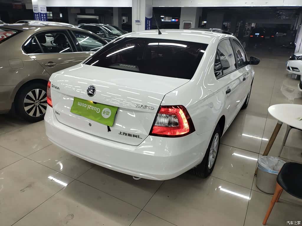 Skoda Rapid, 2018 7