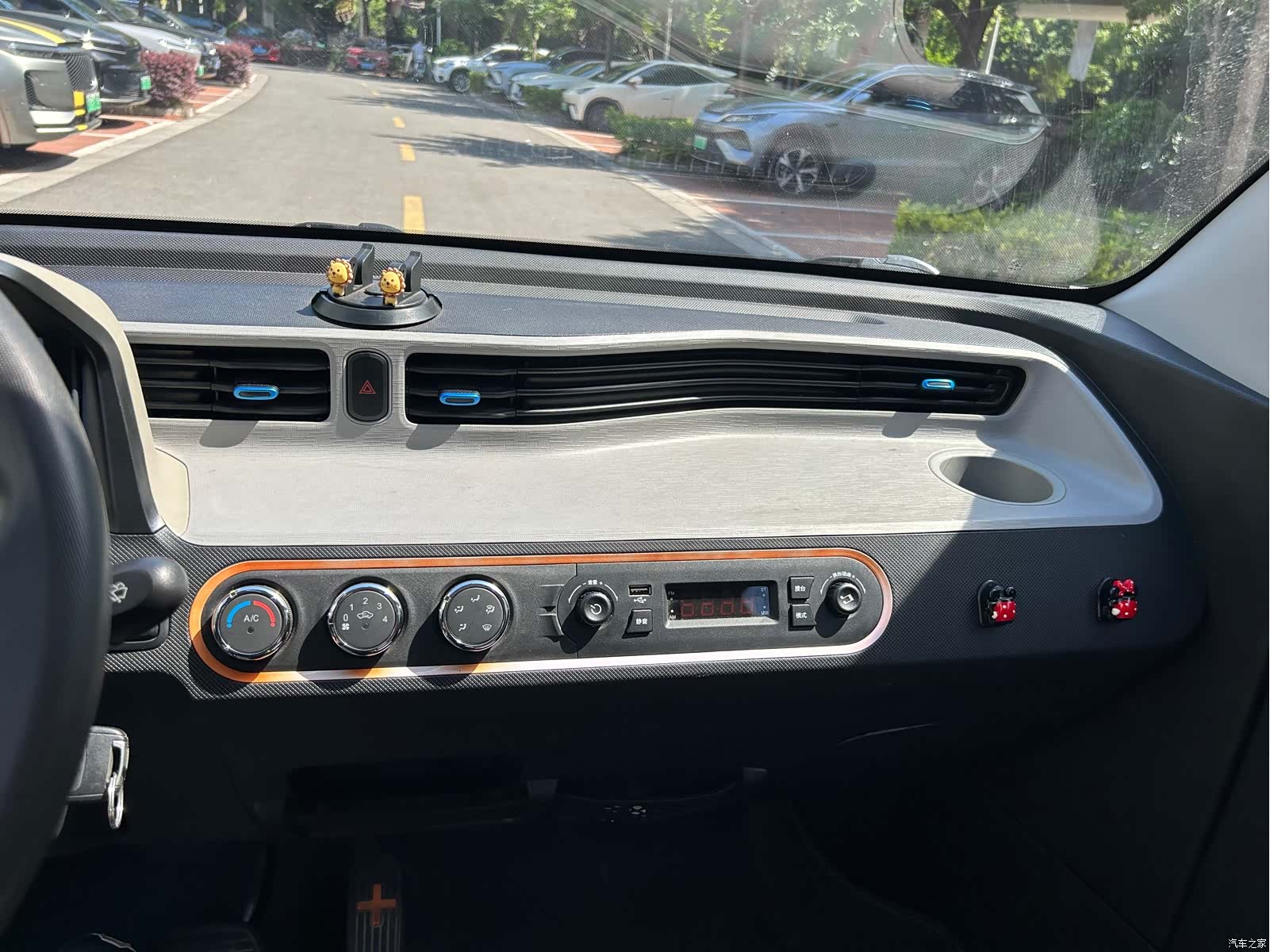 Wuling MINIEV, 2022 12