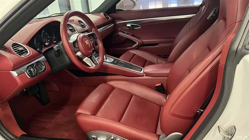 Porsche Cayman, 2018 12