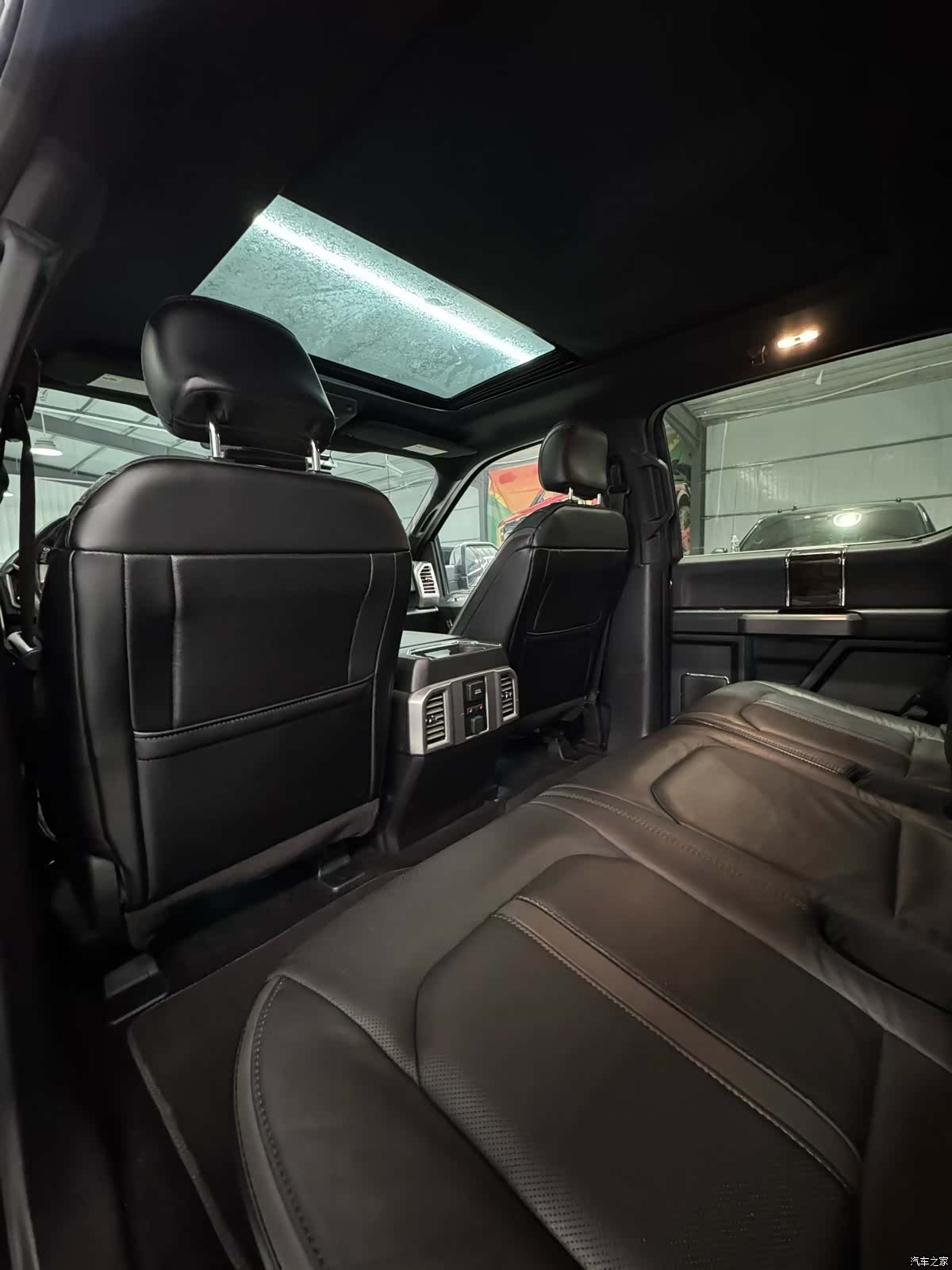 Ford F-150, 2017 все фото