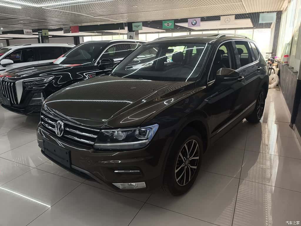 Volkswagen Tiguan L