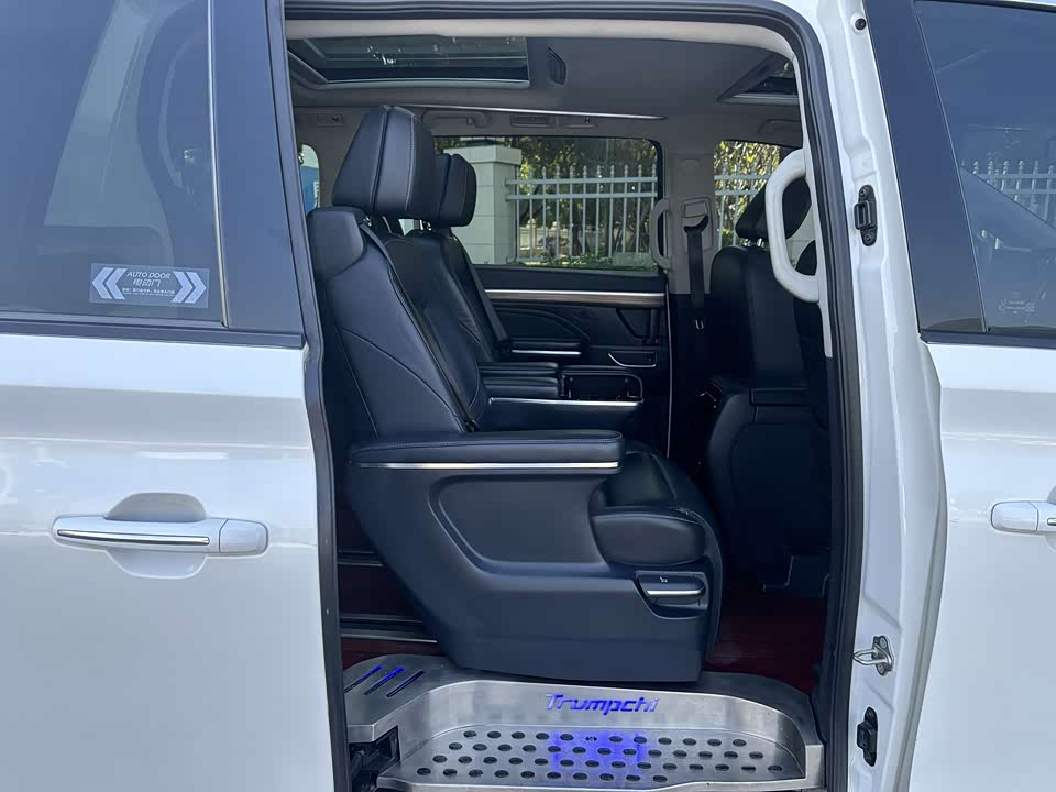 Trumpchi Trumpchi M8