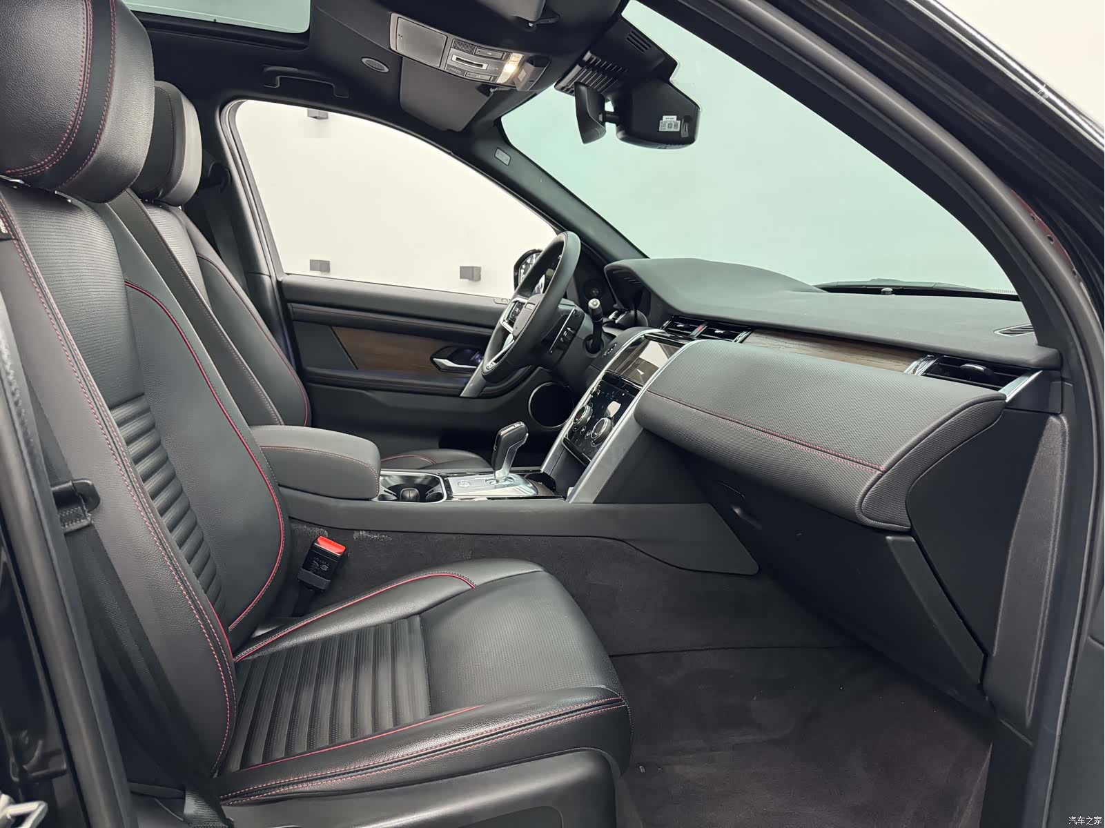 Land Rover Discovery, 2023 10