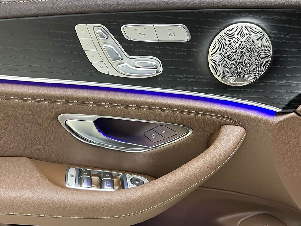 Mercedes-Benz E-class Mercedes-Benz E-class