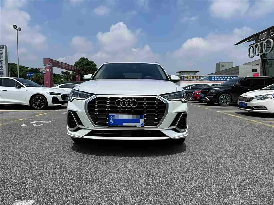 Audi Q3 Audi Q3