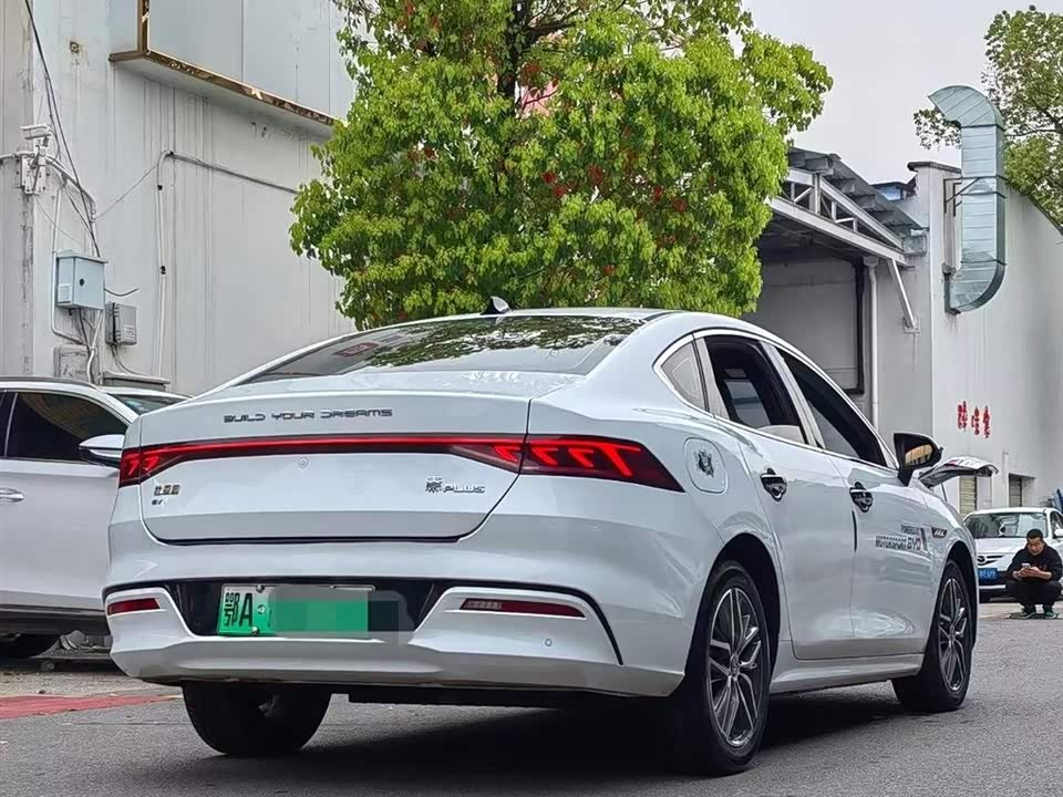 BYD Qin Yuan BYD Qin Yuan