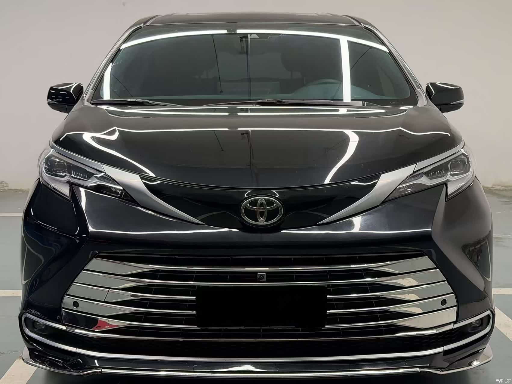 Toyota Sienna, 2024 2