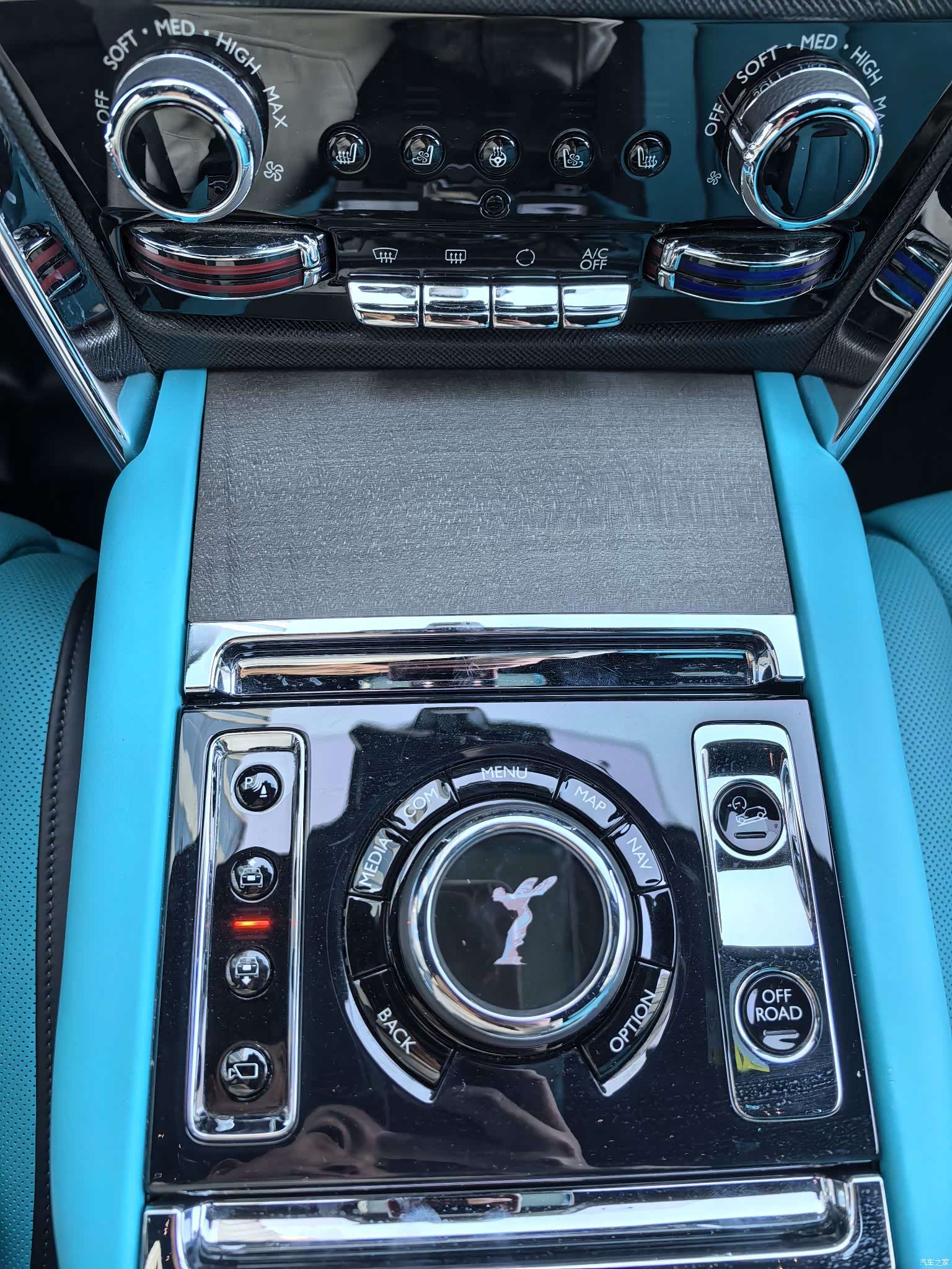 Rolls-Royce Cullinan, 2022 52