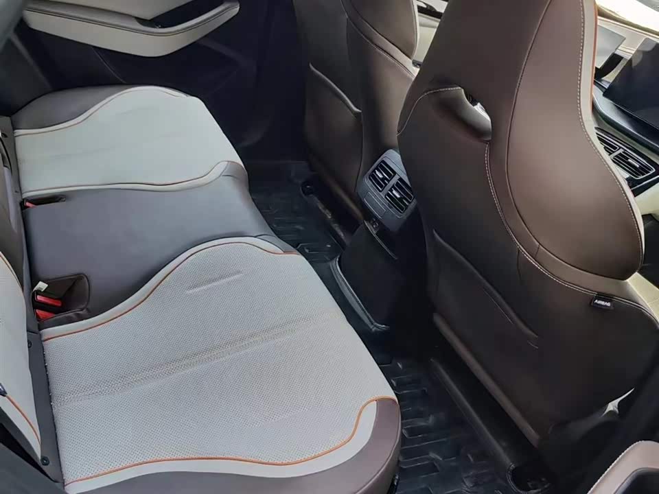 BYD Qin Yuan