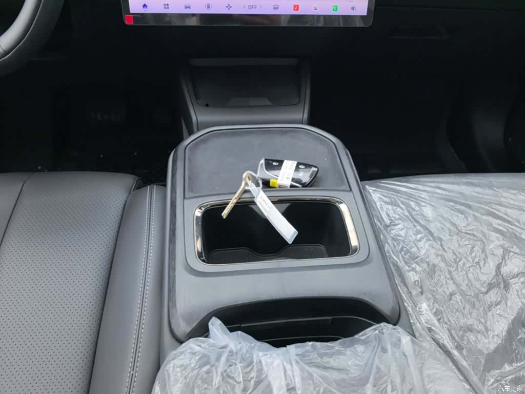 DongFeng L7, 2026 14