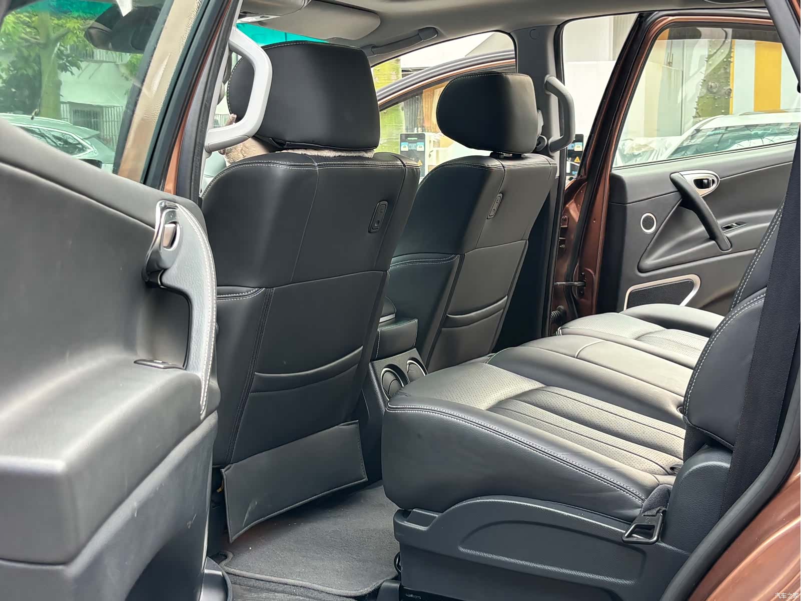 DongFeng 7, 2015 10