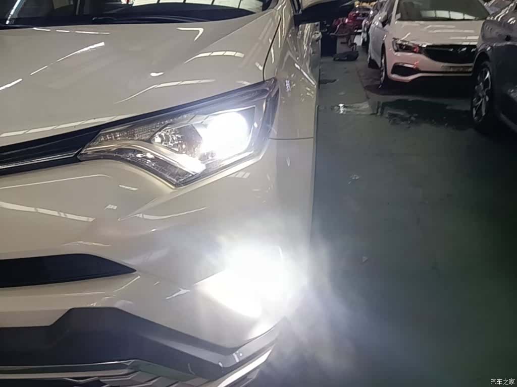 Toyota RAV4, 2017 24