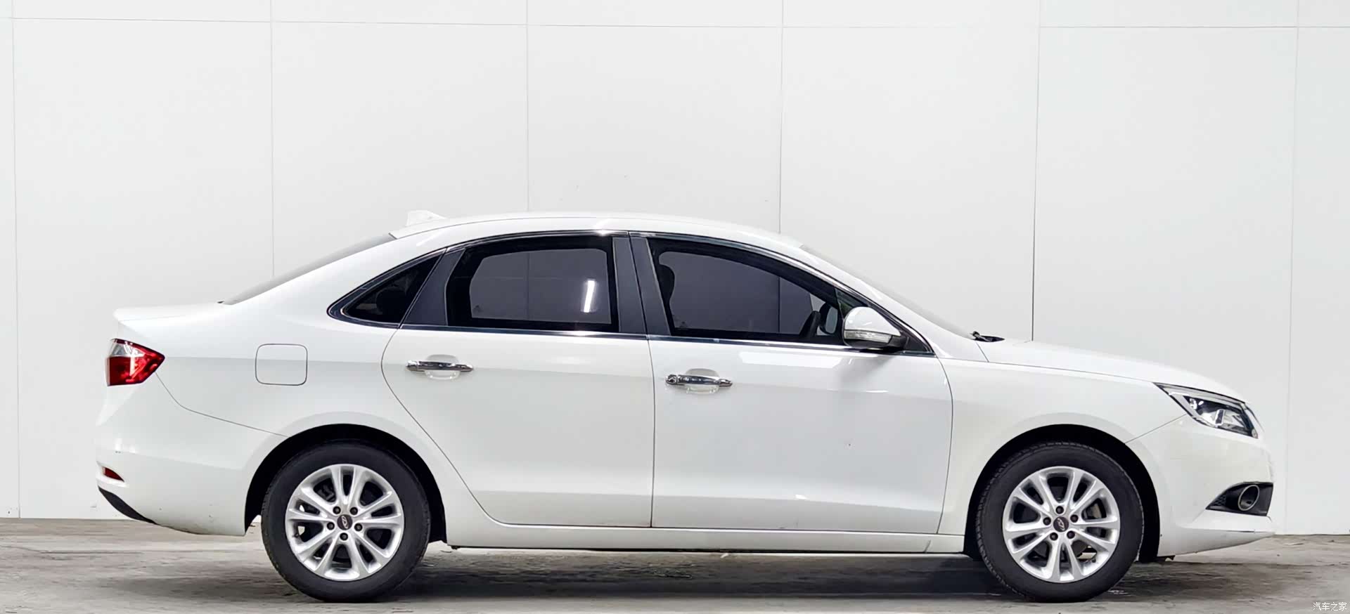Chery 7, 2014 8