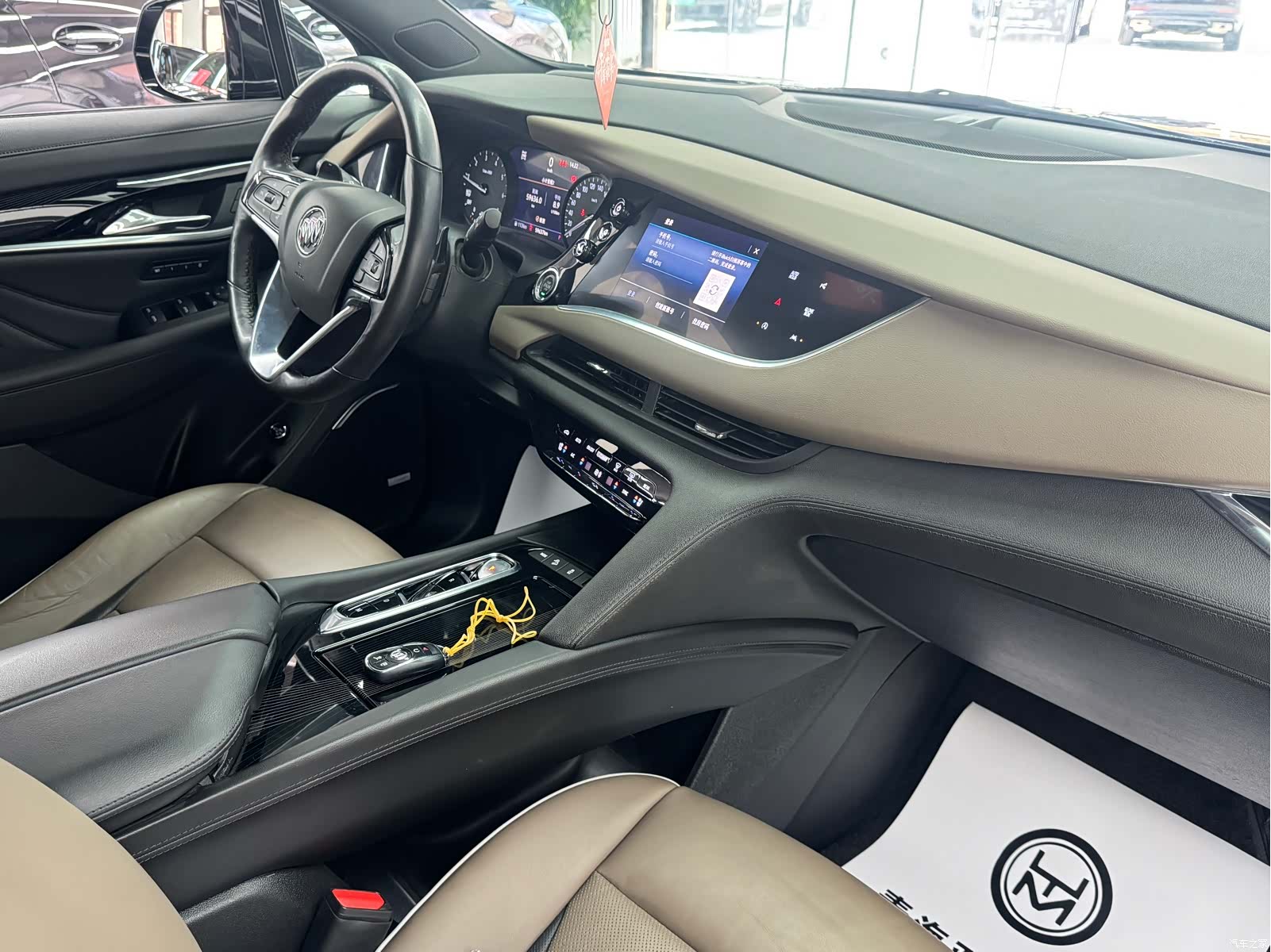 Buick Enclave, 2023 16