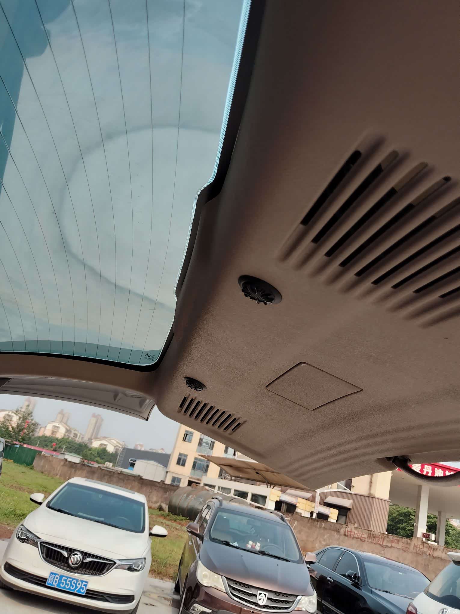 Buick GL8, 2016 8