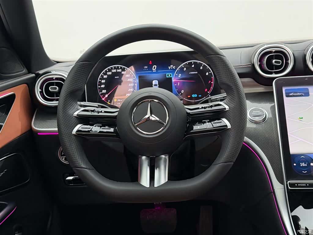 Mercedes-Benz C-Class, 2021 27