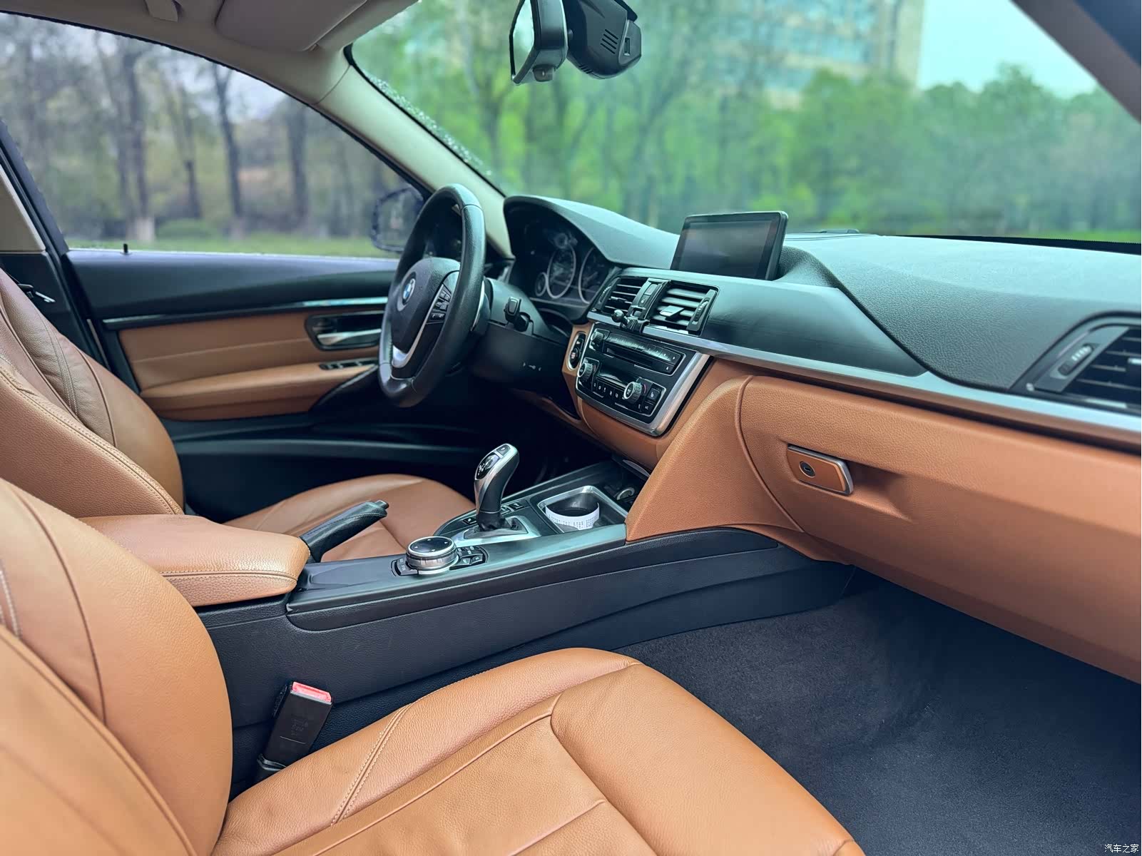 BMW 3 Series, 2015 все фото