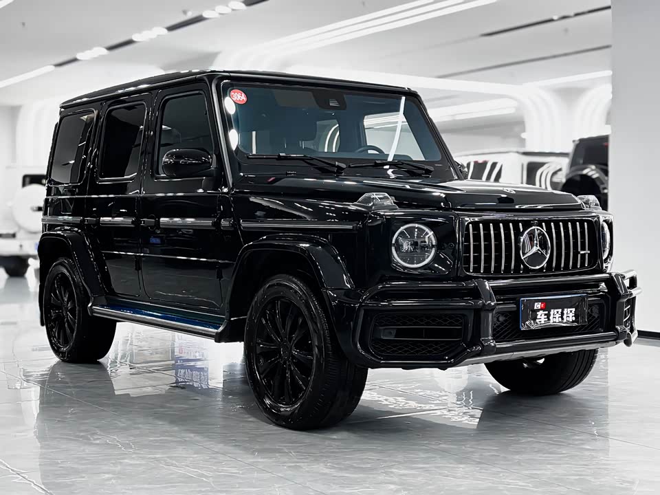 Mercedes-Benz G-class