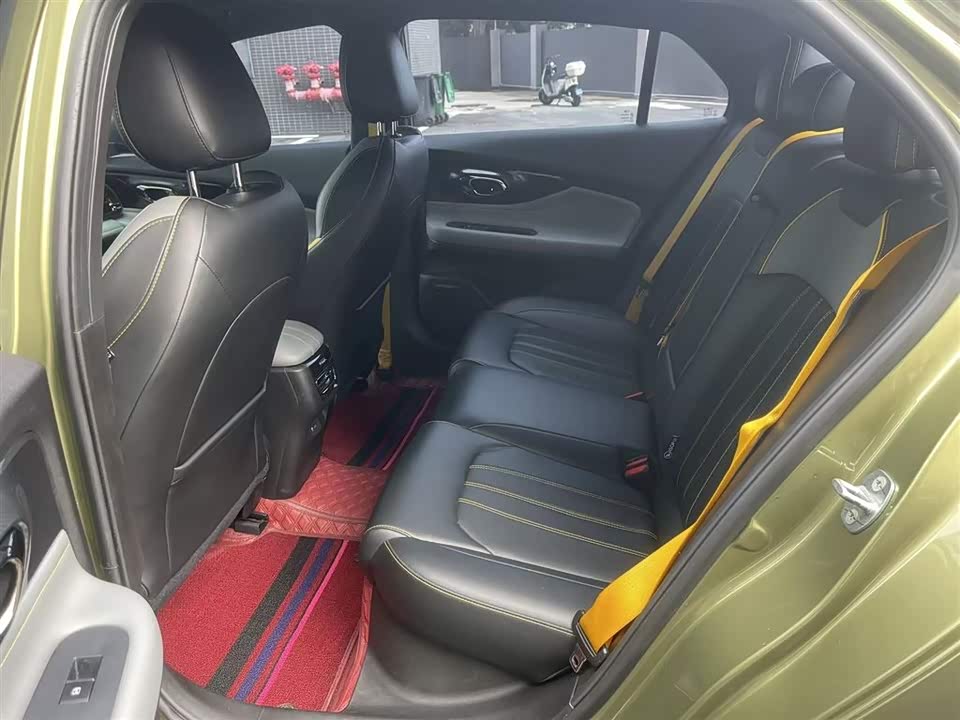 Trumpchi Shadow Leopard