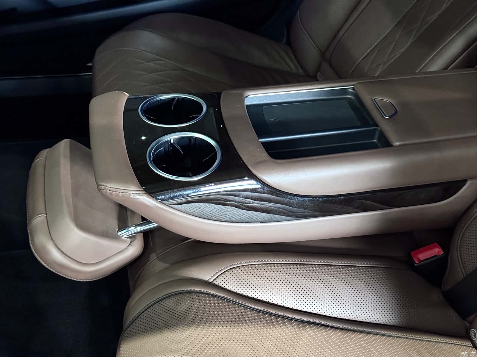 Maybach S-Class, 2019 37