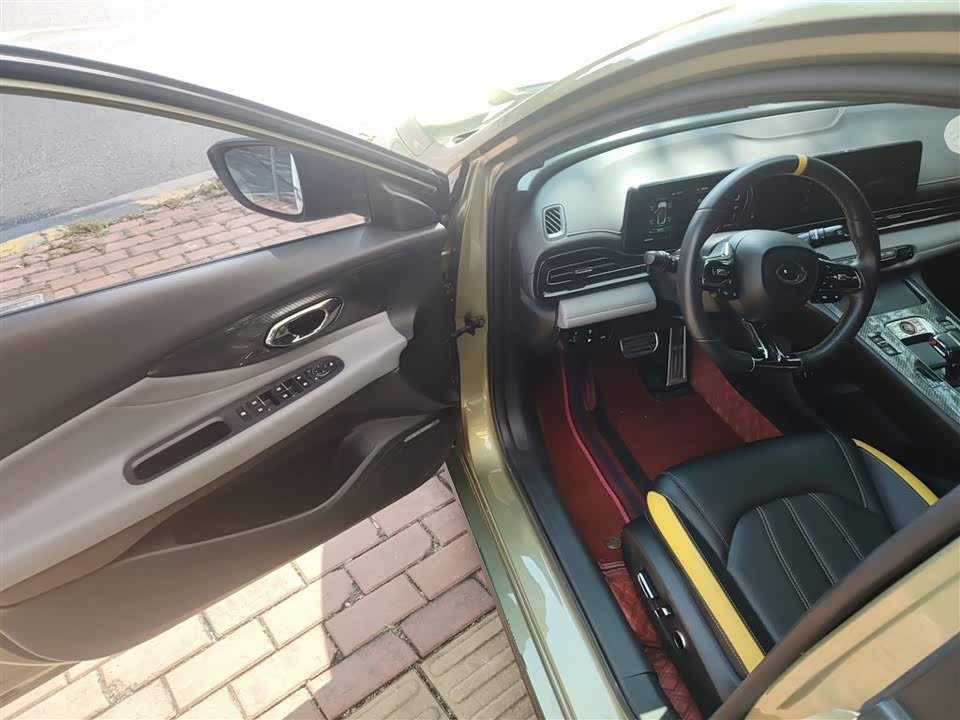 Trumpchi Shadow Leopard