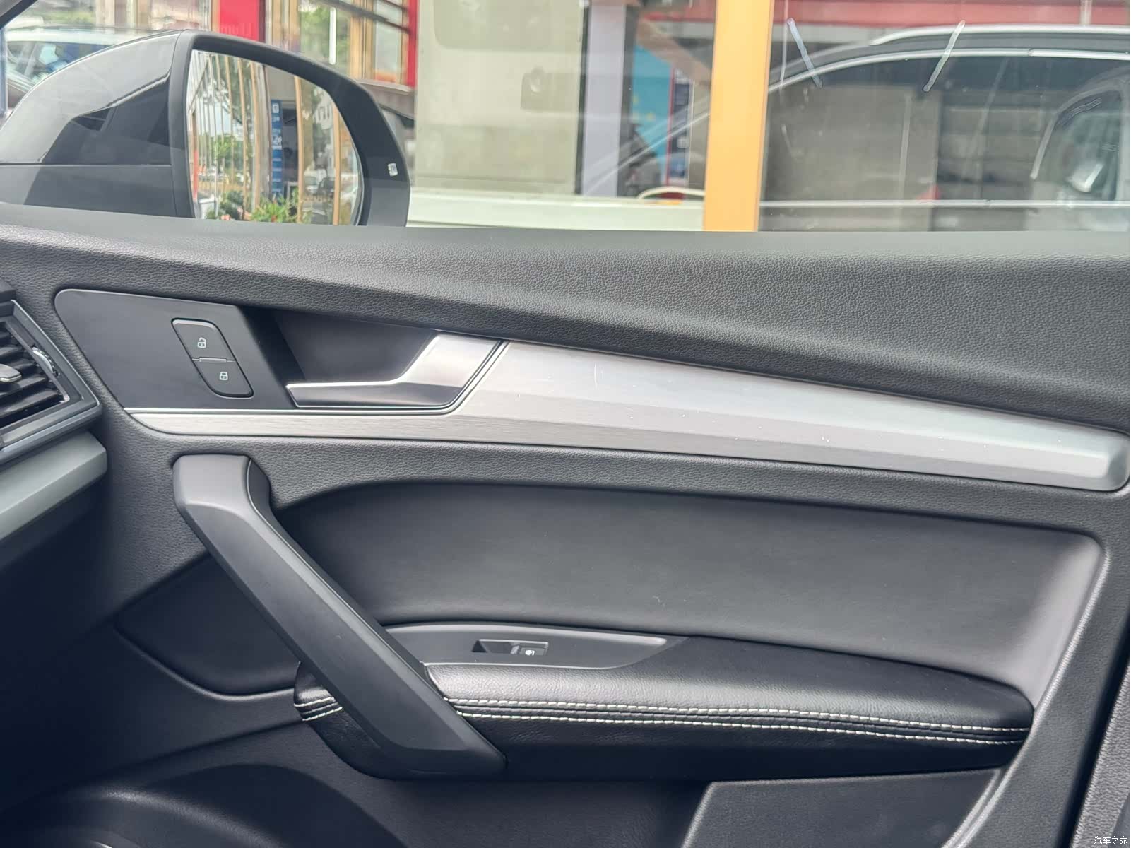Audi Q5L, 2018 13