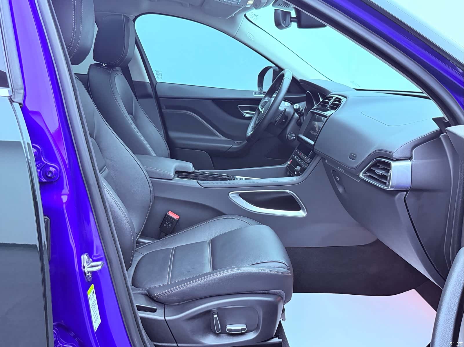 Jaguar F-PACE, 2021 26