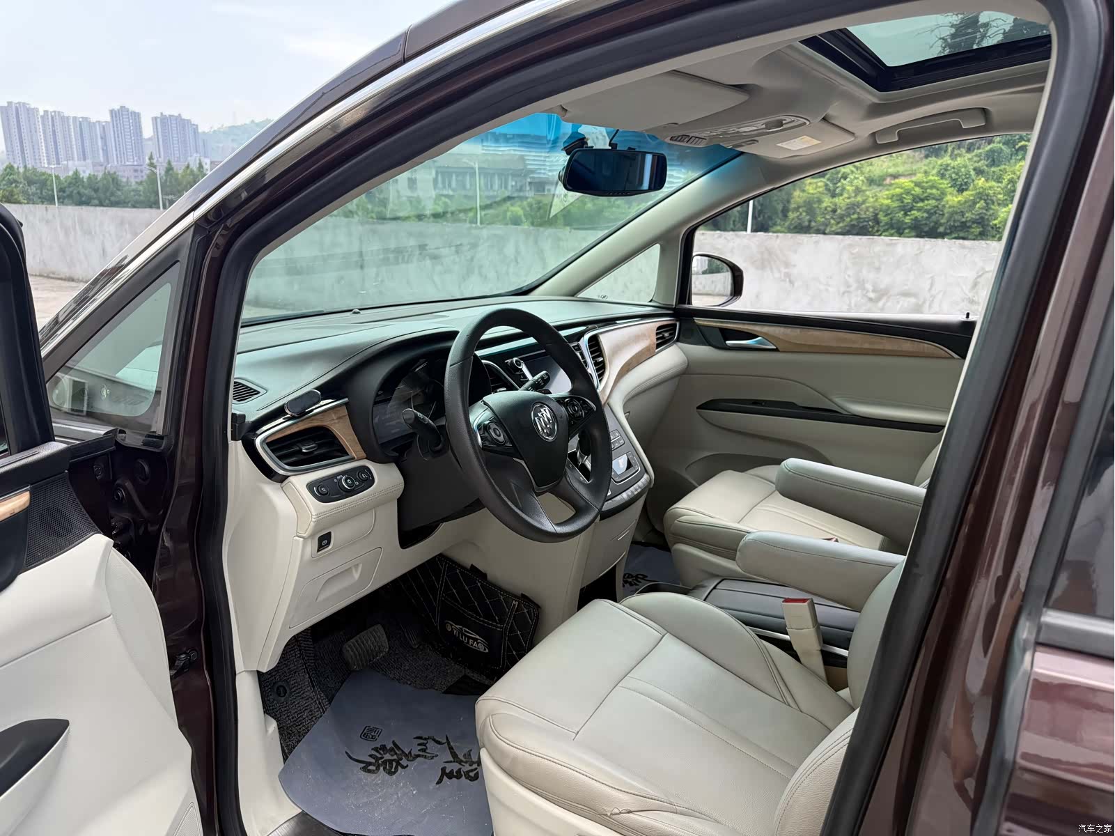 Buick GL8, 2019 7
