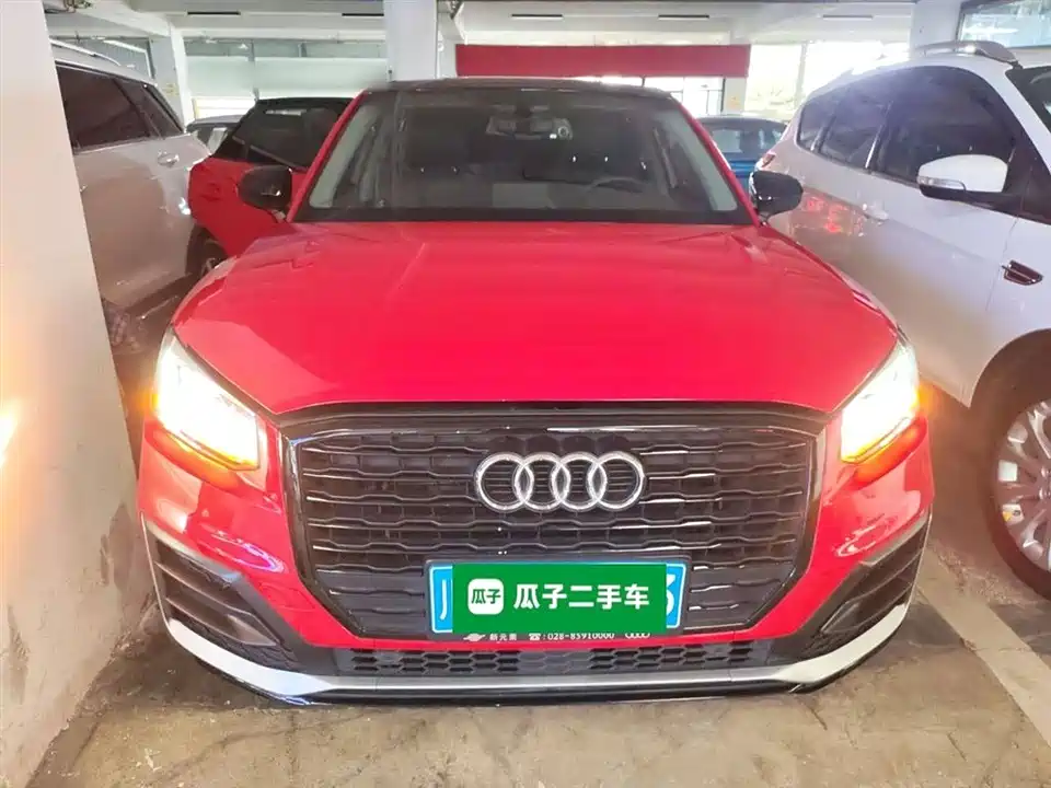Audi Q2L