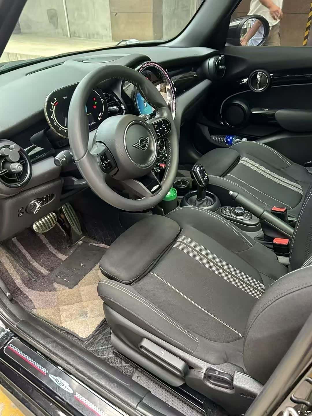Mini Cooper, 2022 13