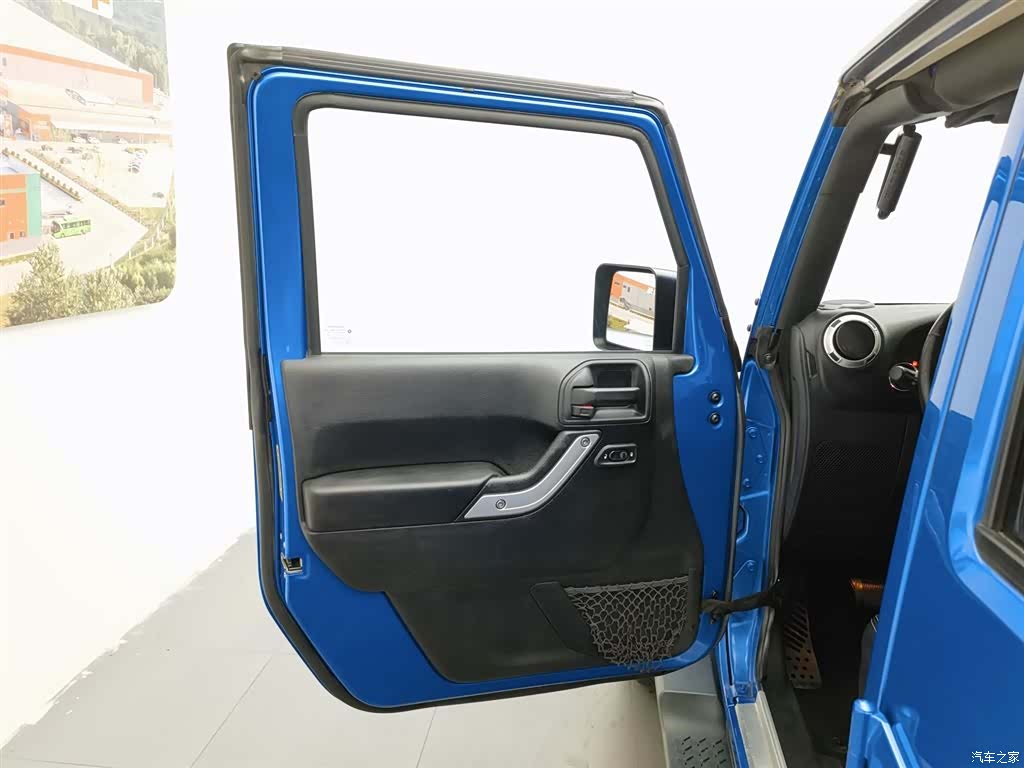 Jeep Wrangler, 2016 8