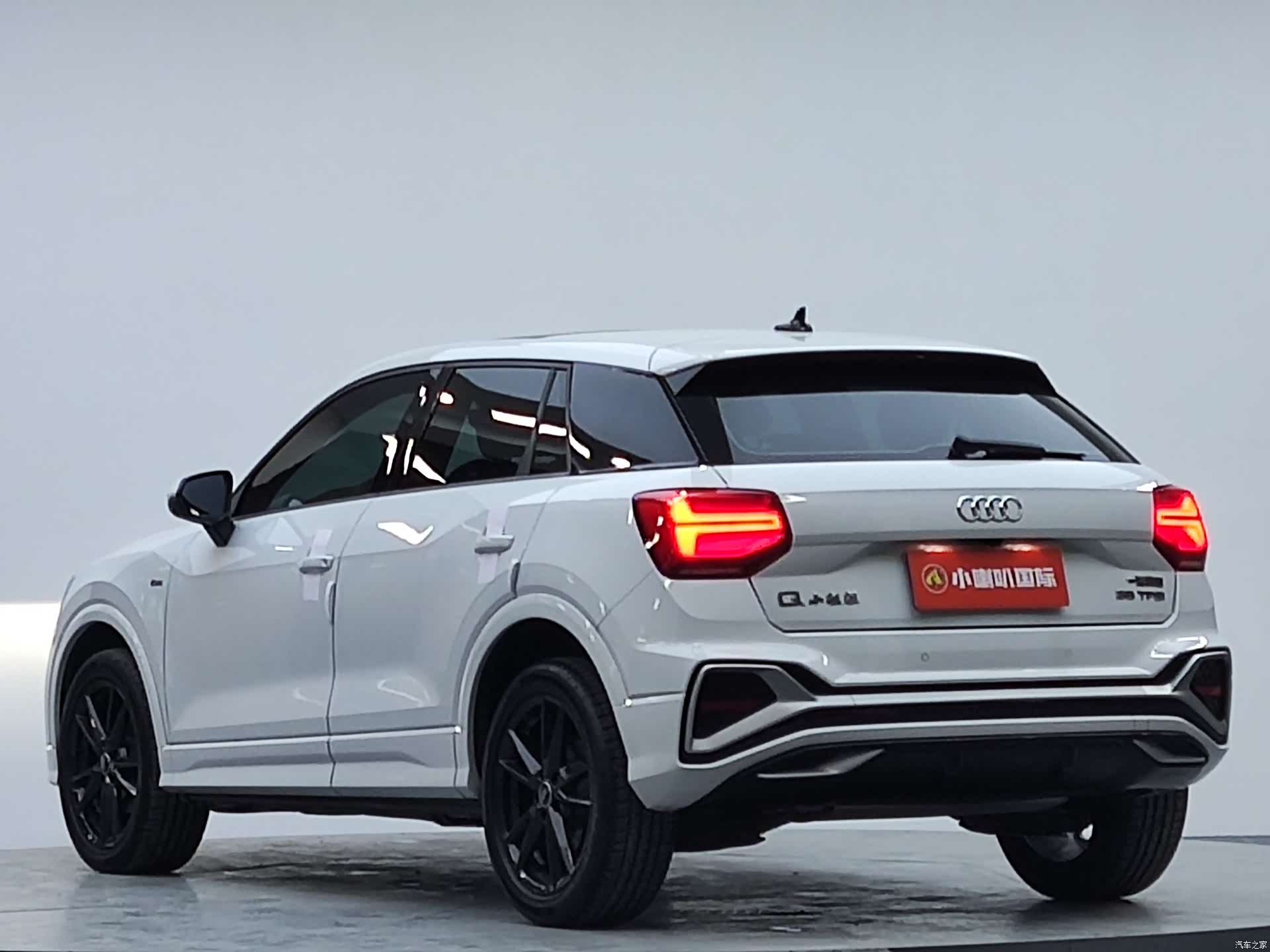 Audi Q2L, 2021 6