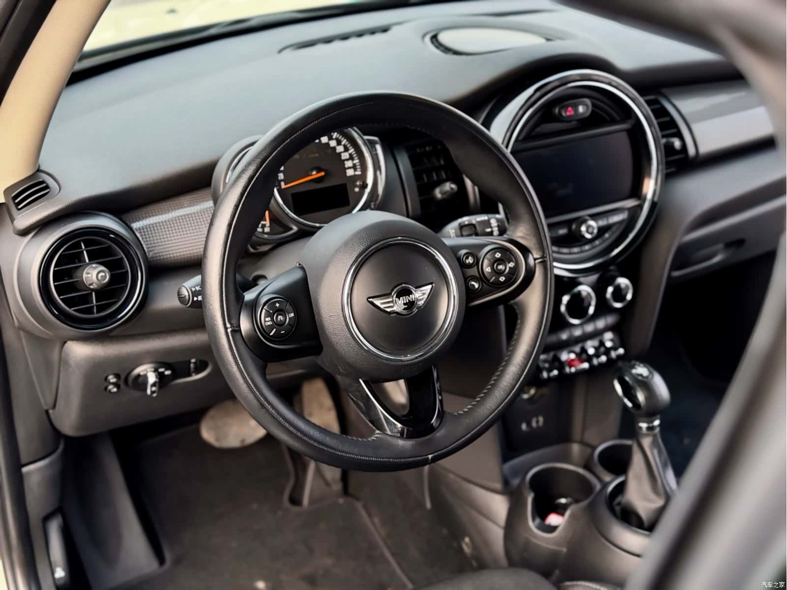 Mini Cooper, 2018 10