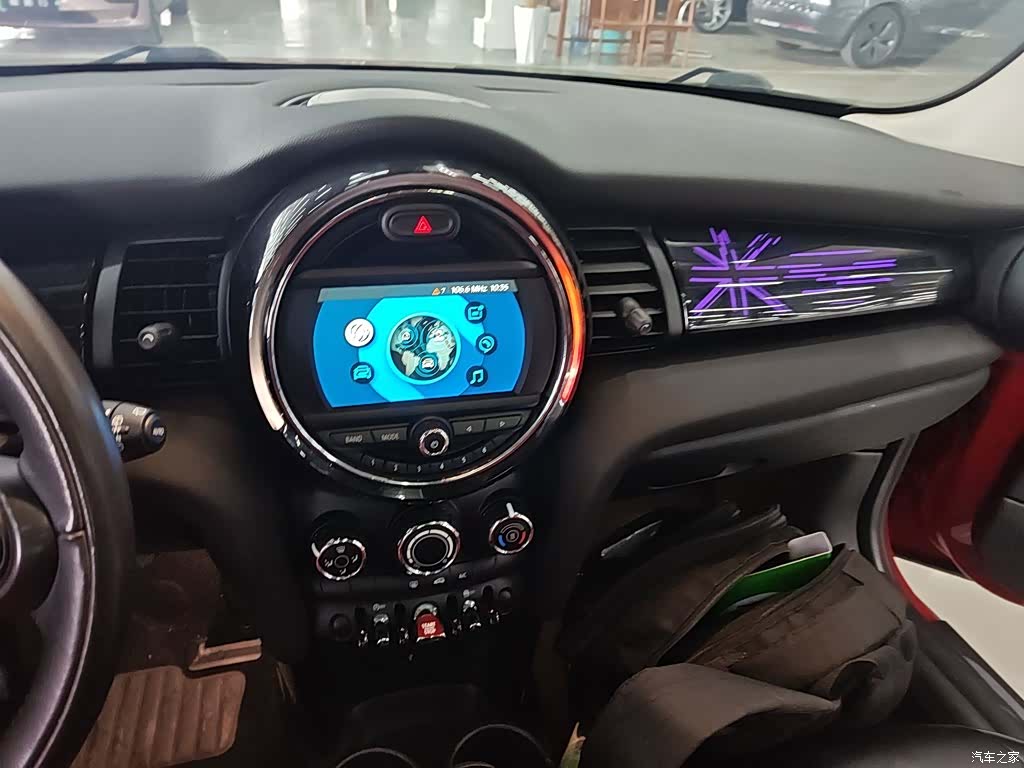 Mini ONE, 2020 13