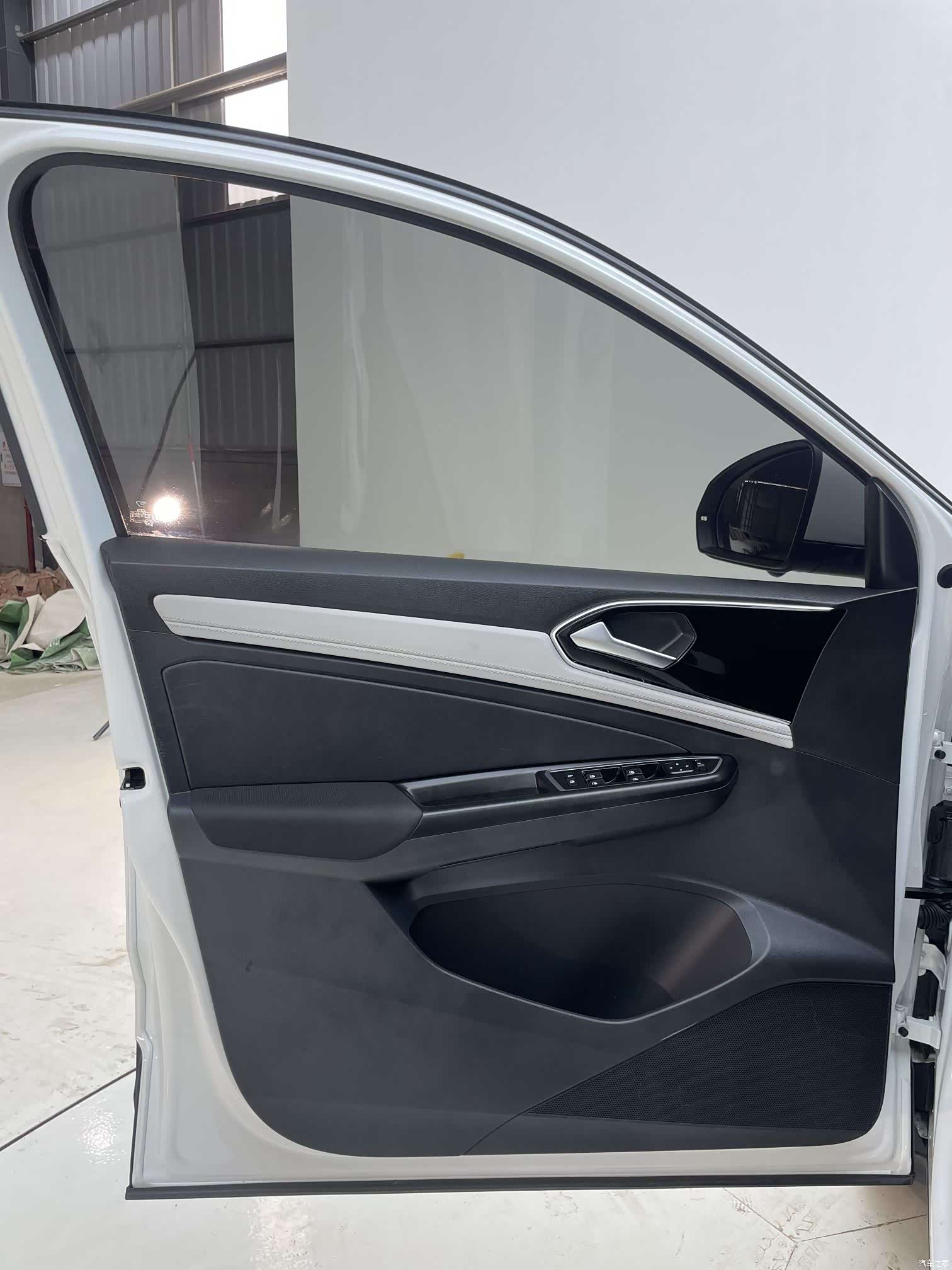 Volkswagen VS5, 2023 10