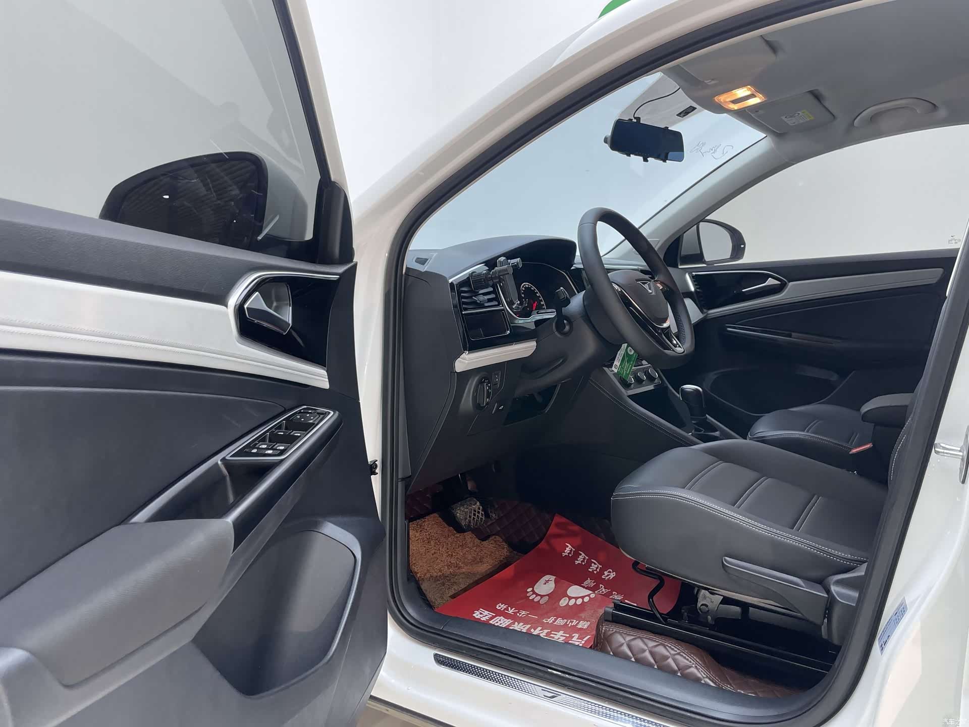 Volkswagen VS5, 2023 12