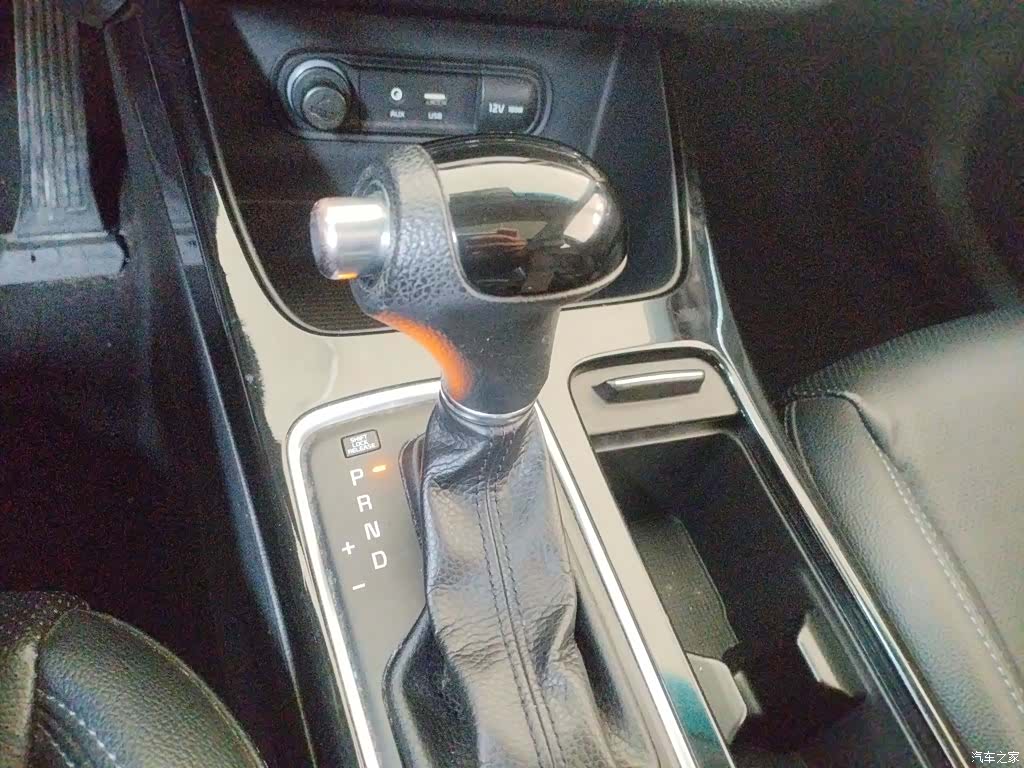 Kia K4, 2015 7
