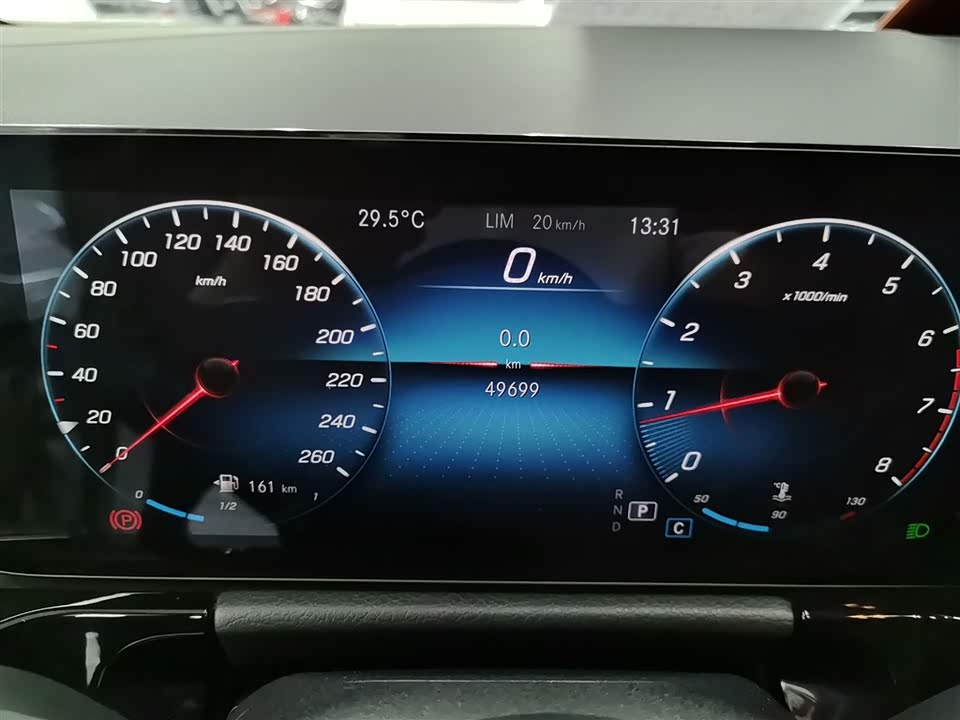 Mercedes-Benz GLA Mercedes-Benz GLA