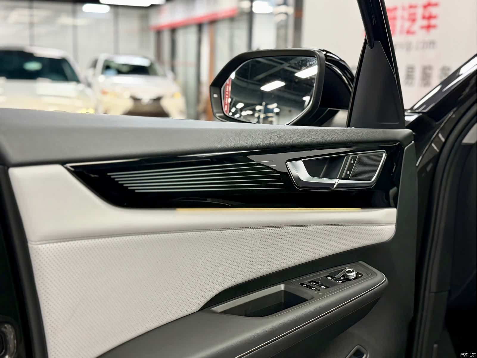Volkswagen Teramont X, 2022 13