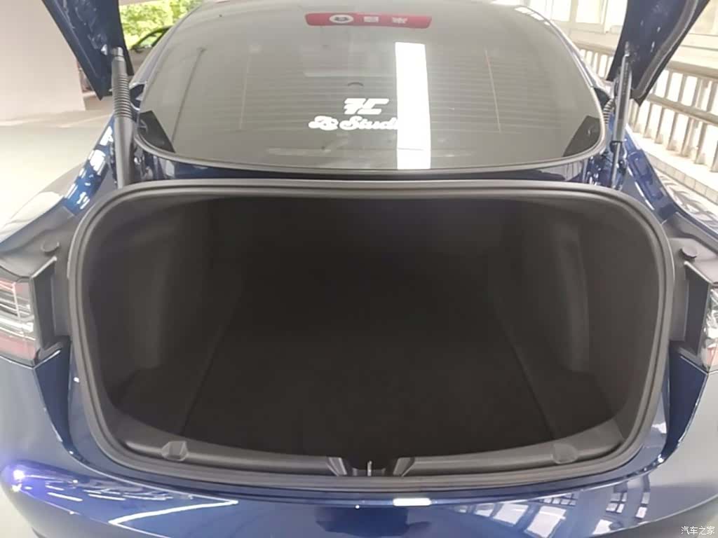 Tesla Model 3, 2021 19